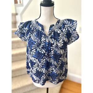Xírena Blue & White Batik Print Shirred Ruffle Sleeve Blouse